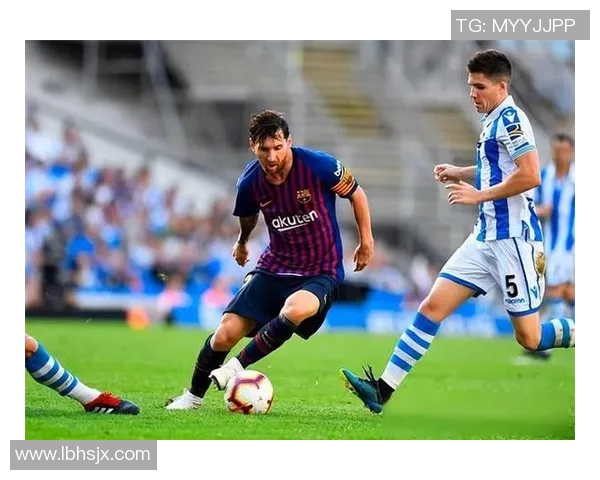 2019年全球足球明星风采盘点及其在赛场上的精彩表现分析 2019年全球足球明星风采盘点及其在赛场上的精彩表现分析