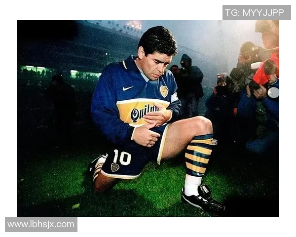 80年代足球传奇球星回顾与影响力分析 80年代足球传奇球星回顾与影响力分析