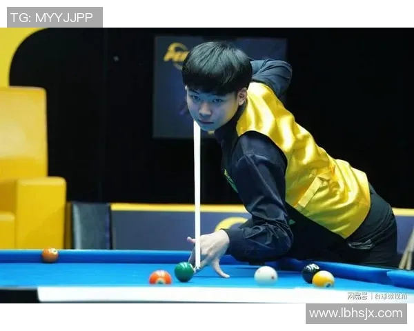 北京篮球队在联合会杯积分榜上以75分稳居首位,领先对手显实力 北京篮球队在联合会杯积分榜上以75分稳居首位,领先对手显实力