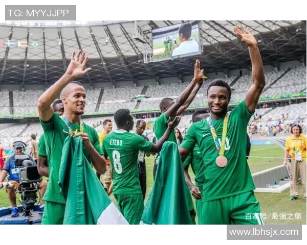 成都足球队以69分领跑世界杯积分榜展现强劲实力和团队合作精神 成都足球队以69分领跑世界杯积分榜展现强劲实力和团队合作精神