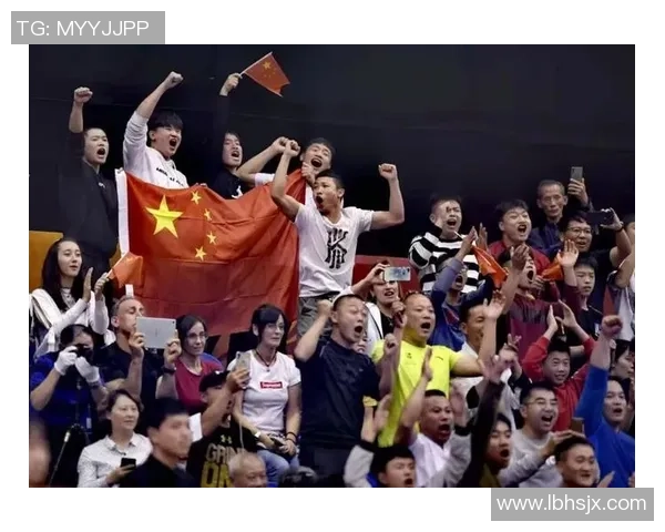 深圳排球队在世界锦标赛中以52分稳居积分榜首位展现强劲实力